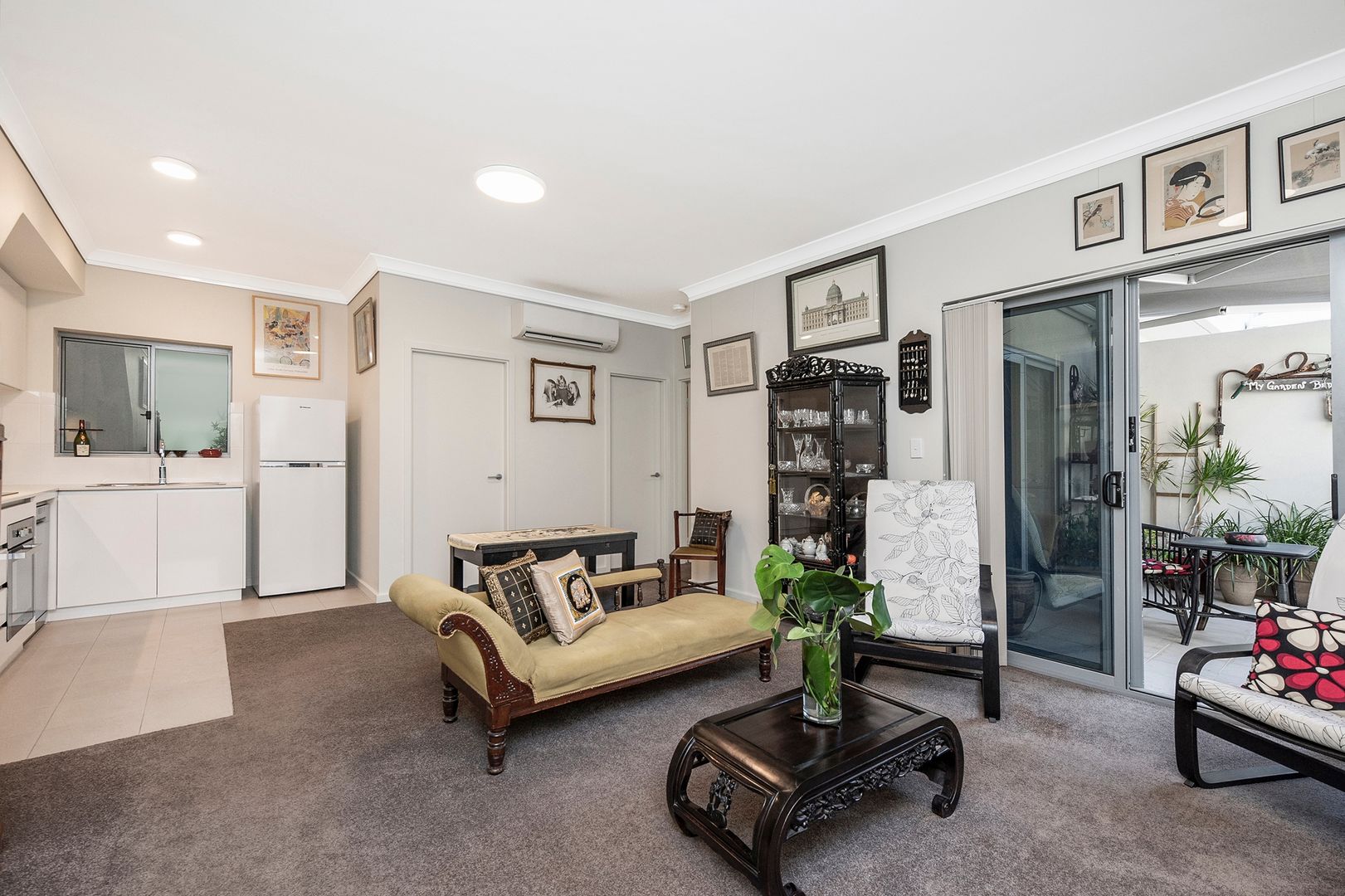 2/17 Gladstone Street, Perth WA 6000, Image 1