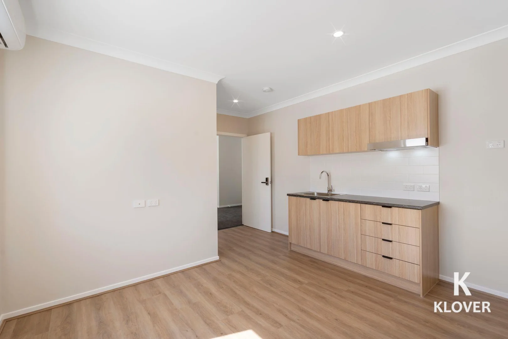 Additional image 14 of 50 Warrigal Road, Runcorn QLD 4113