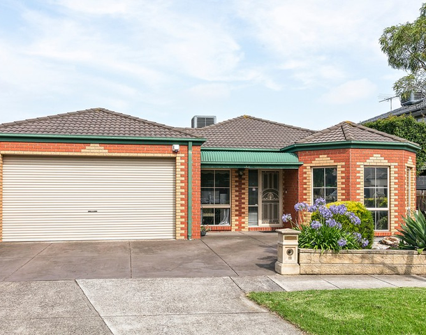 12 Bluebell Crescent, Gowanbrae VIC 3043