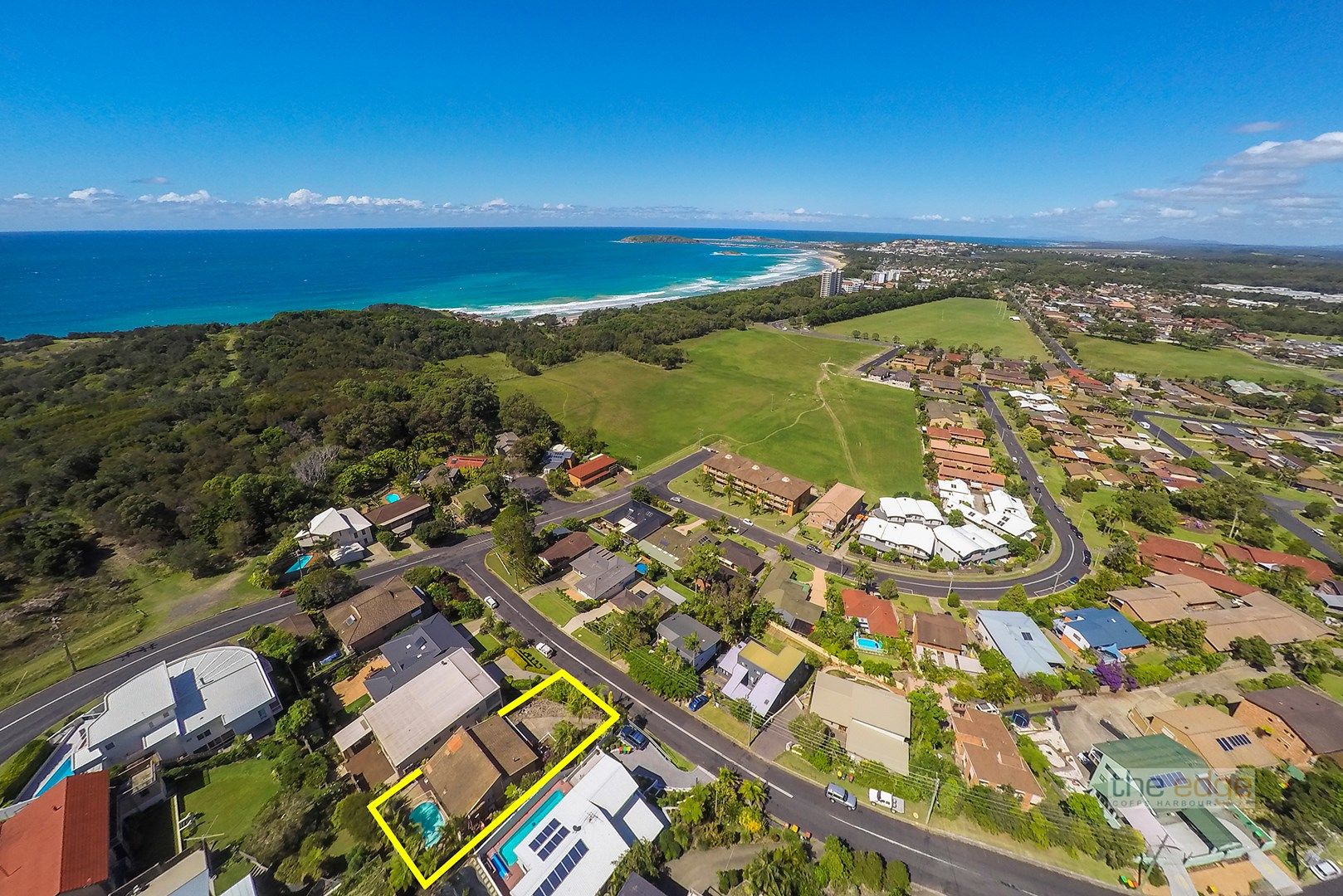 77 Manning Avenue, Coffs Harbour NSW 2450, Image 0