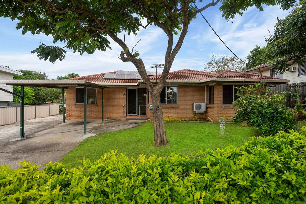 4 bedrooms House in 12 Esplen Street SLACKS CREEK QLD, 4127