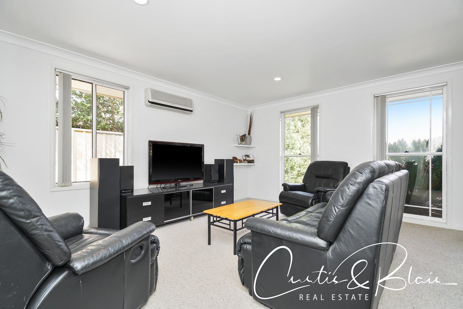 19 Creighton Drive, Medowie NSW 2318, Image 2