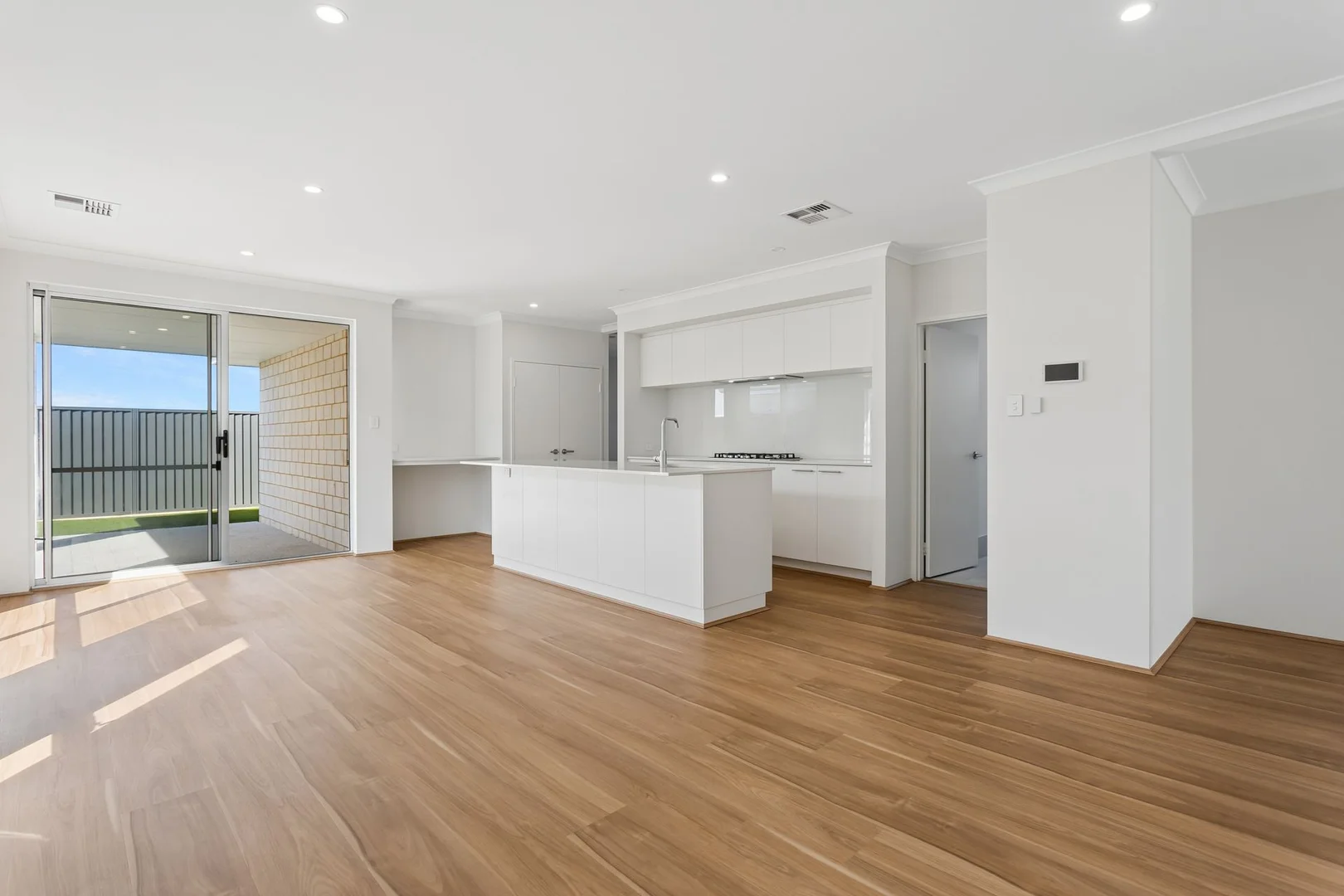 Additional image 3 of 14 Junonia Wy, Jindalee WA 6036