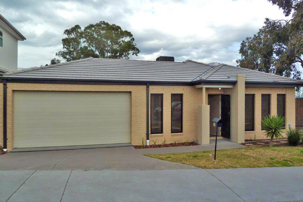 2 bedrooms Apartment / Unit / Flat in 11/12 Irvine st MITCHAM VIC, 3132