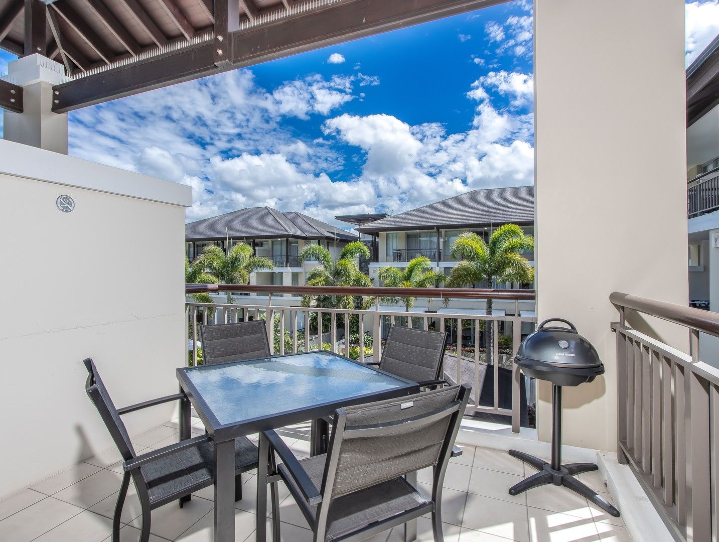 Unit 327 Santai Resort 101/9-13 Dianella Drive, Casuarina NSW 2487, Image 0