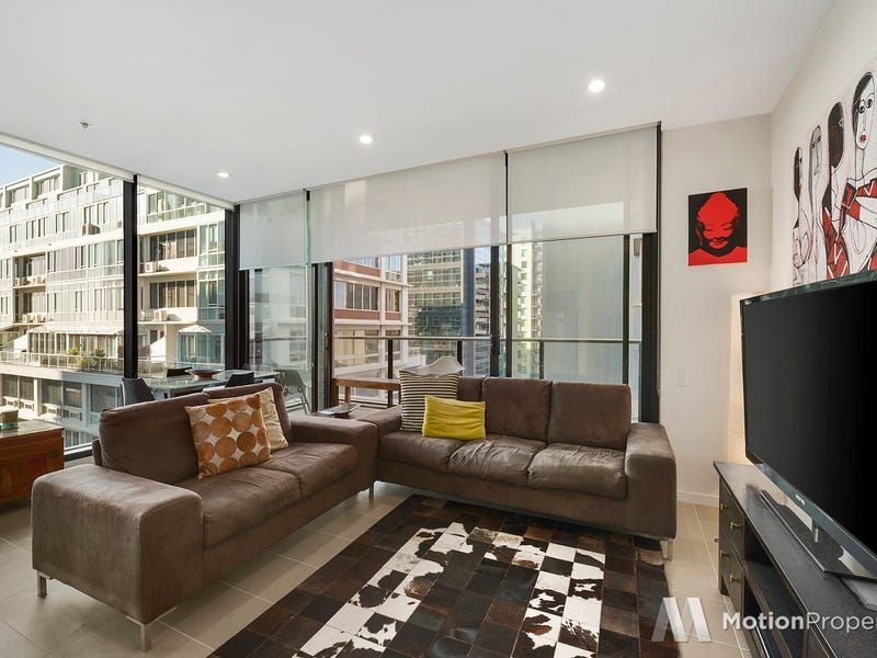 1 bedrooms Apartment / Unit / Flat in 703/70 Queens Road MELBOURNE VIC, 3004