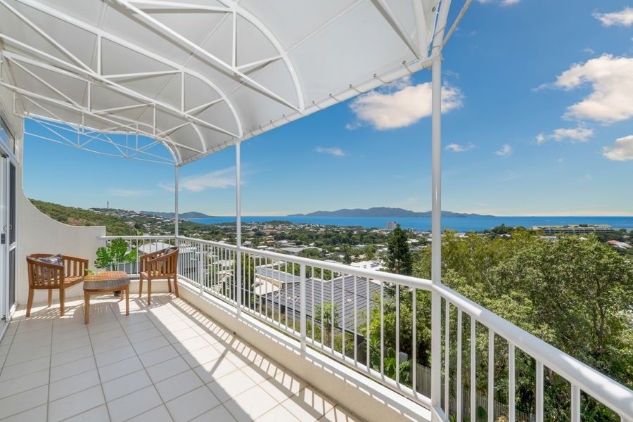 1/13 Hillside Crescent, Townsville City QLD 4810, Image 0