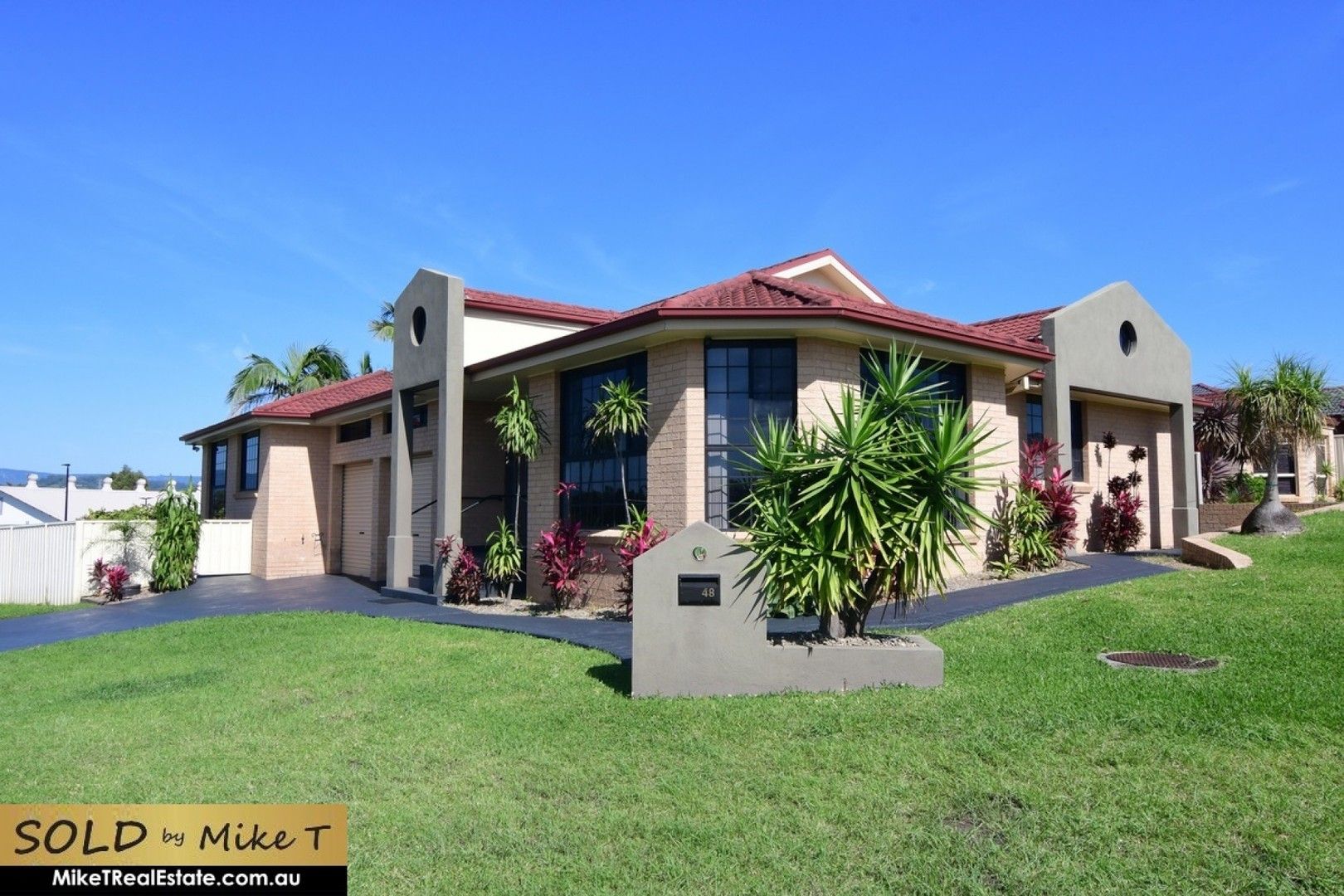 48 Denham Drive, Horsley Property History & Address Research Domain
