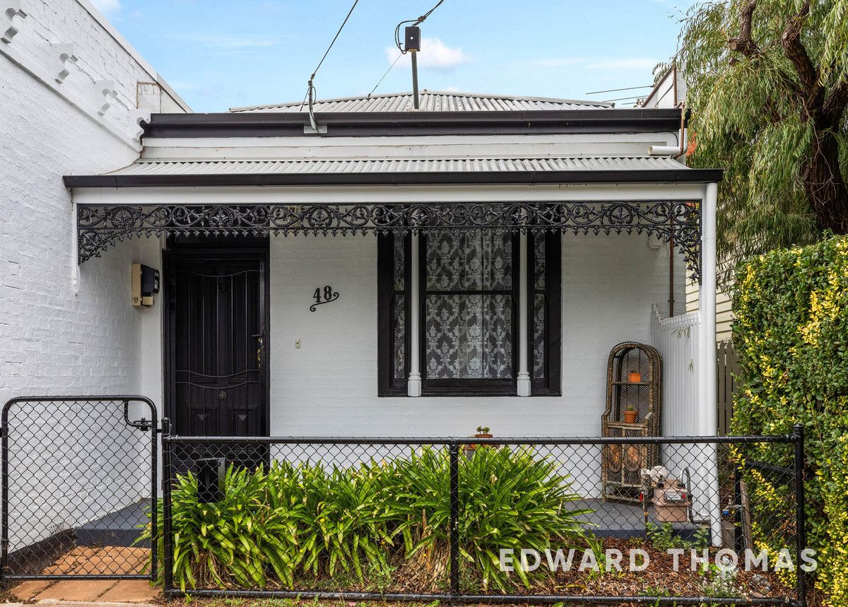 2 bedrooms House in 48 Sutherland Street BRUNSWICK VIC, 3056