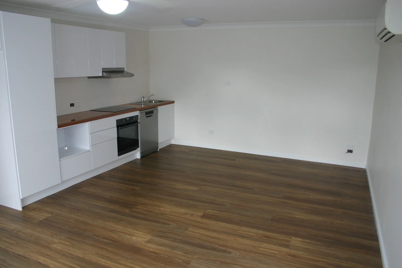 Additional image 2 of Berkeley Vale NSW 2261