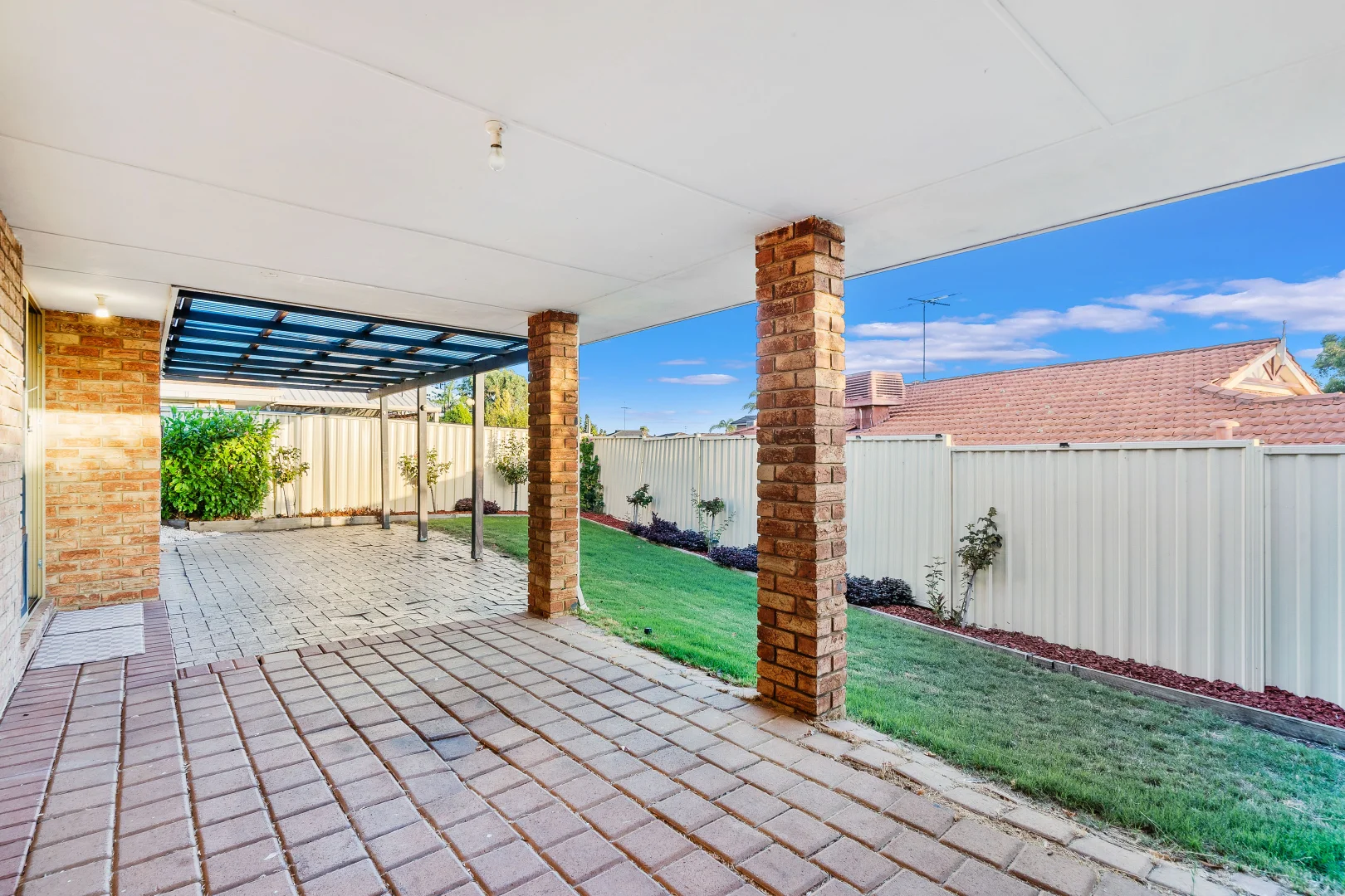 Additional image 17 of 5A Honeysuckle Ramble, Halls Head WA 6210