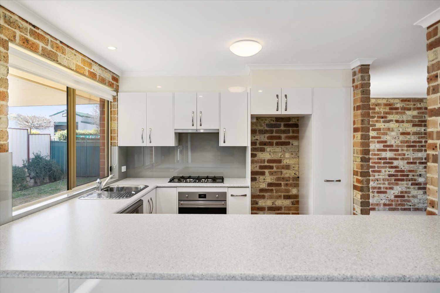 3 bedrooms Townhouse in 2/205 Wallace Street BRAIDWOOD NSW, 2622