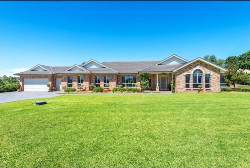 19 Pepperfields Place, Grasmere NSW 2570
