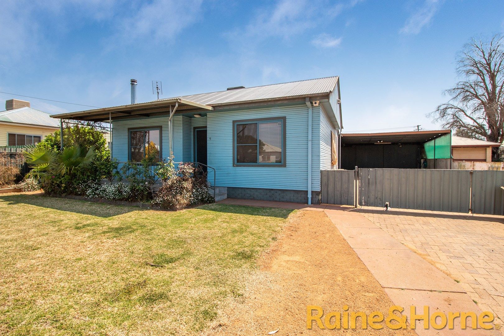 5 Howard Avenue, Dubbo NSW 2830, Image 0