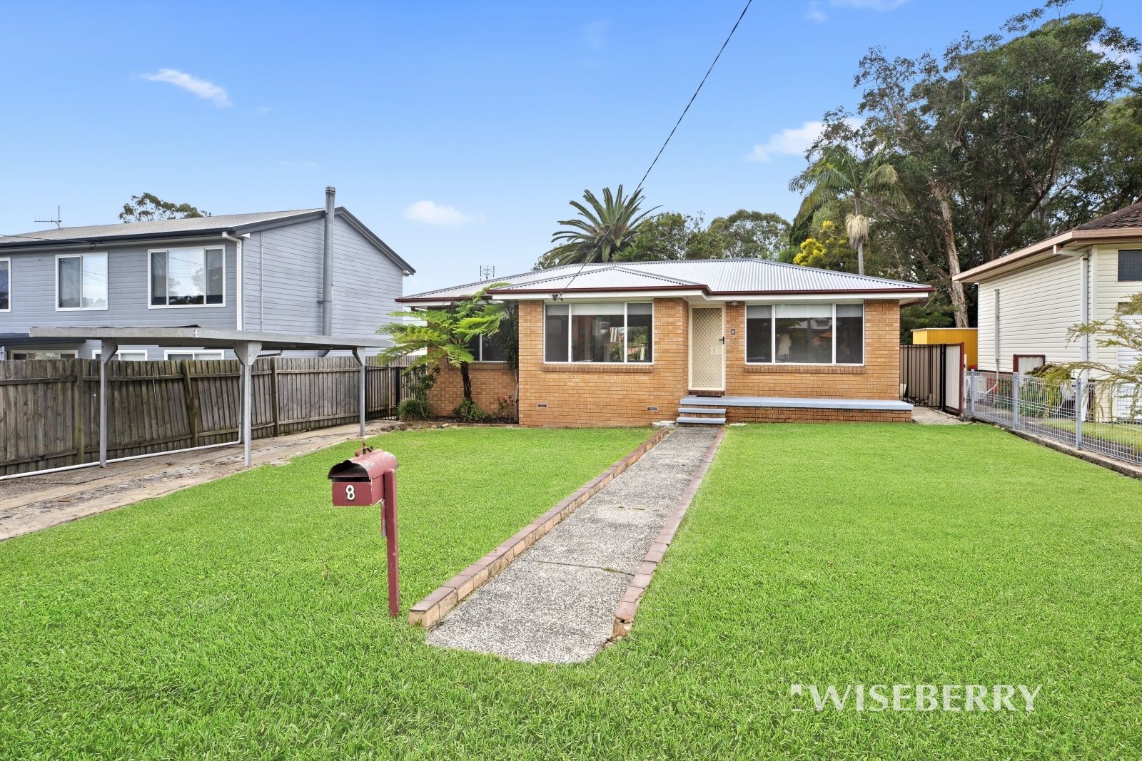 8 Nepean Avenue, Mannering Park NSW 2259