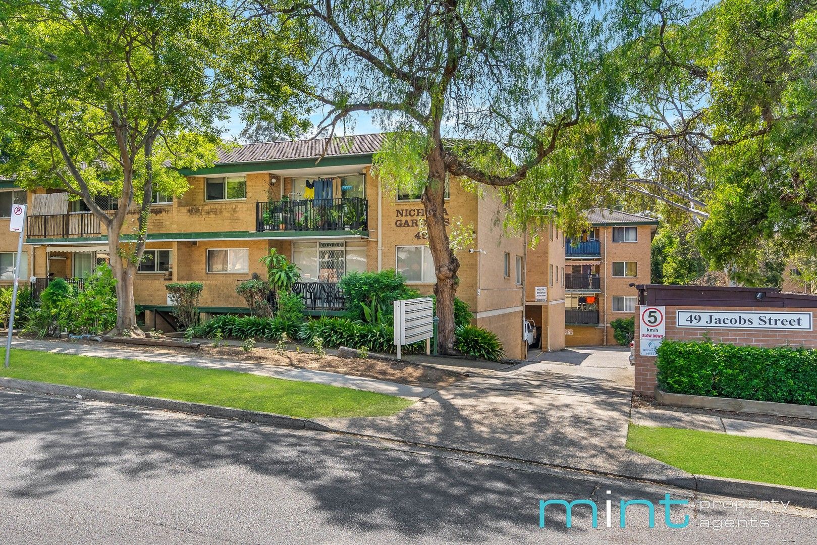 2 bedrooms Apartment / Unit / Flat in 28/49 Jacobs Street BANKSTOWN NSW, 2200