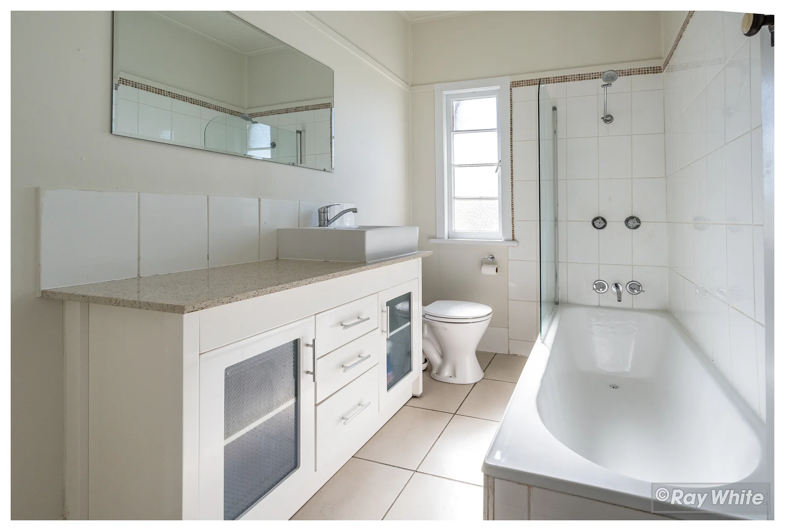 Additional image 8 of 222 Victoria Place, Berserker QLD 4701