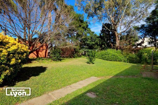 16 Henderson Street, DENISTONE EAST NSW 2112, Image 2