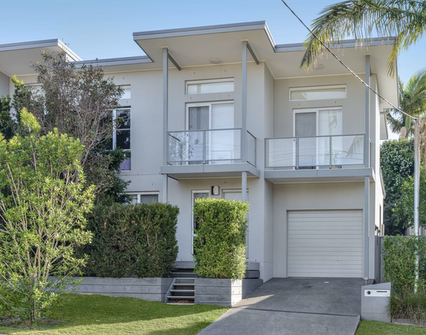 1/2 Dilkera Avenue, Valentine NSW 2280