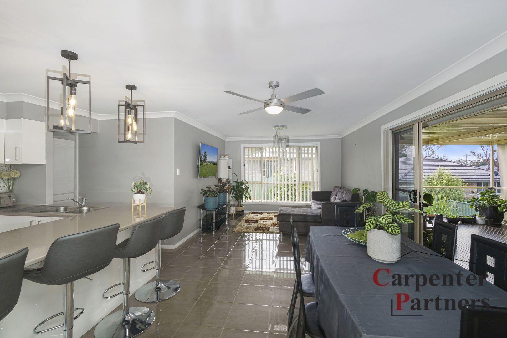 10 Pirrillie Street, Hill Top NSW 2575, Image 1