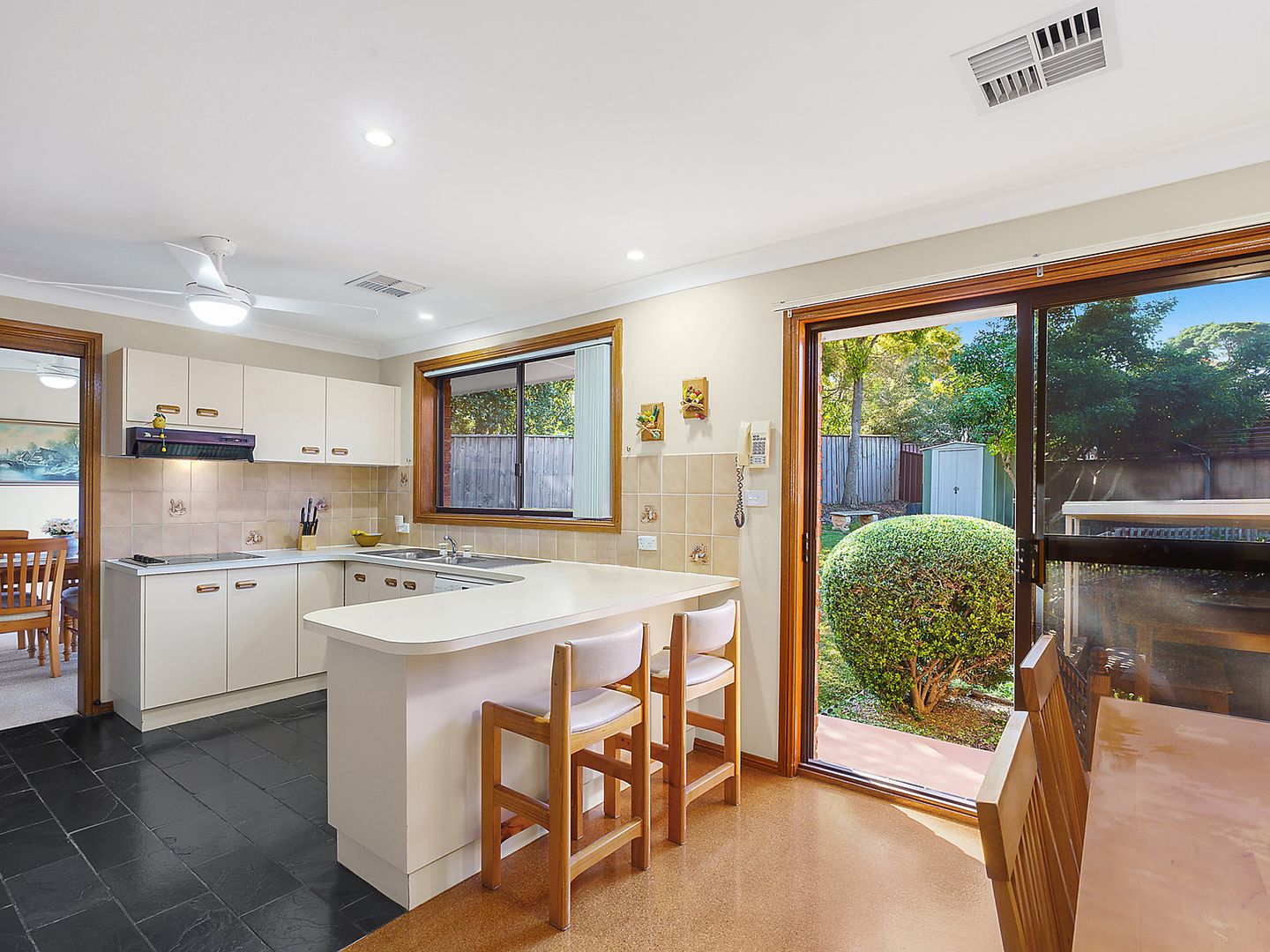 4 Elliott Place, Baulkham Hills NSW 2153, Image 1