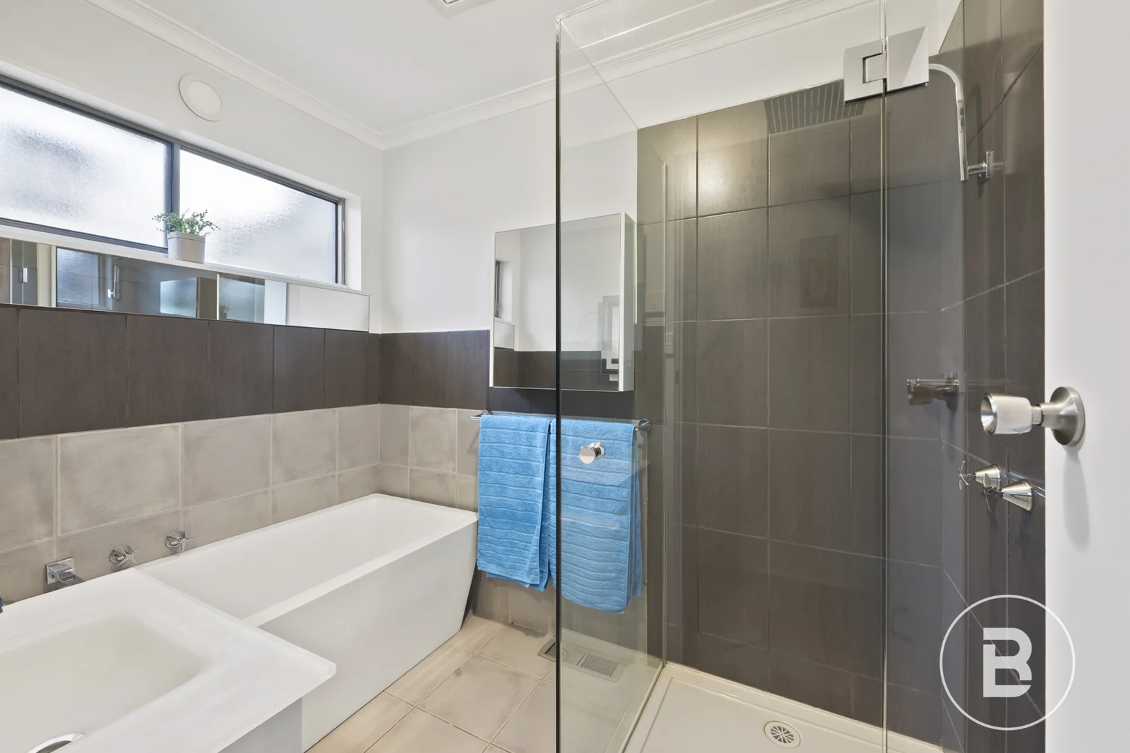 Additional image 13 of 211 Larter Street, Canadian VIC 3350