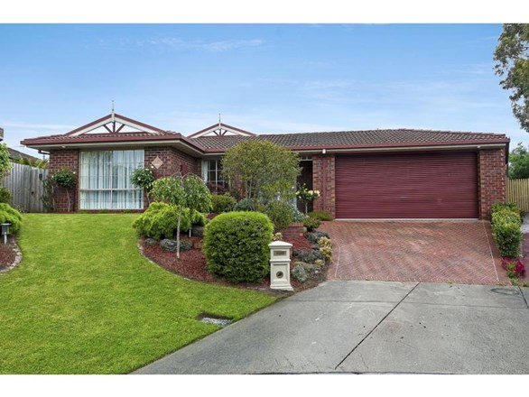 11 Buckingham Place, Frankston South VIC 3199