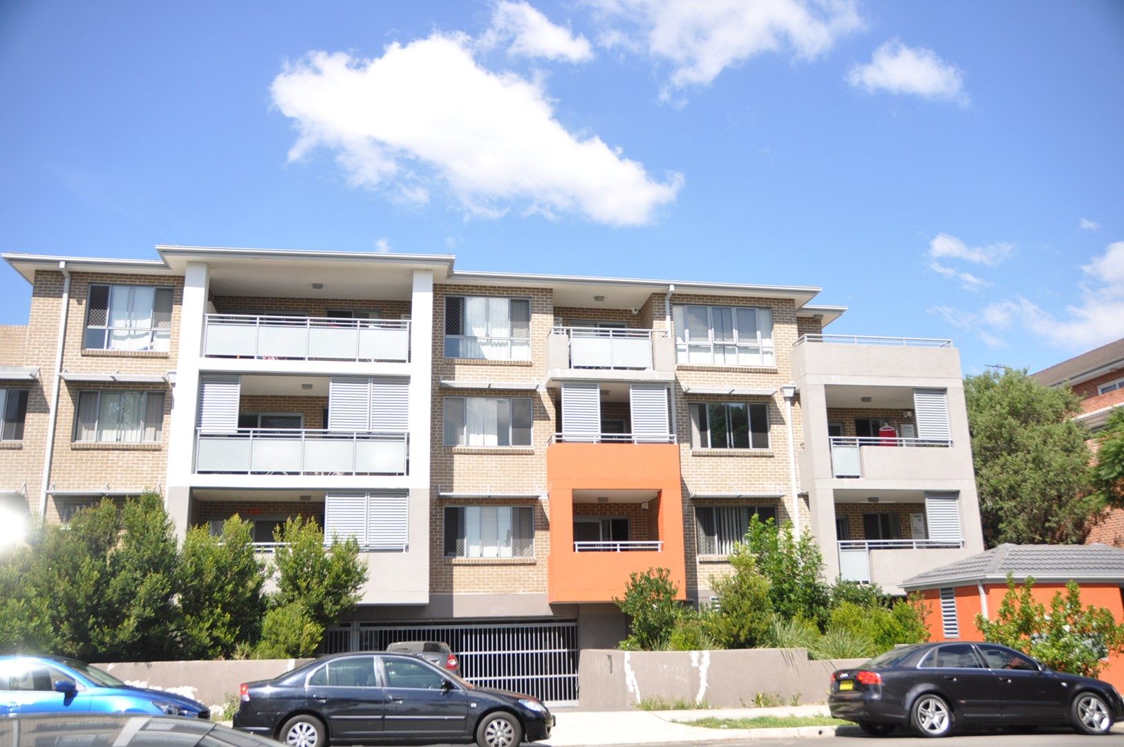 3 bedrooms Apartment / Unit / Flat in 13/9-13 Gordon St HURSTVILLE NSW, 2220
