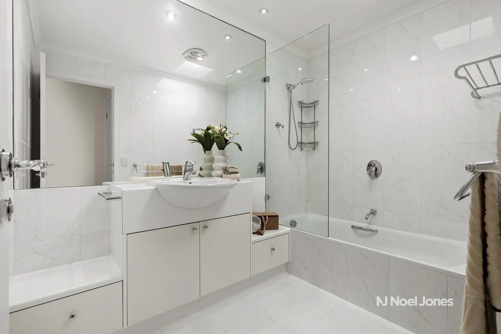 Additional image 11 of 1/5 Lemon Grove, Nunawading VIC 3131