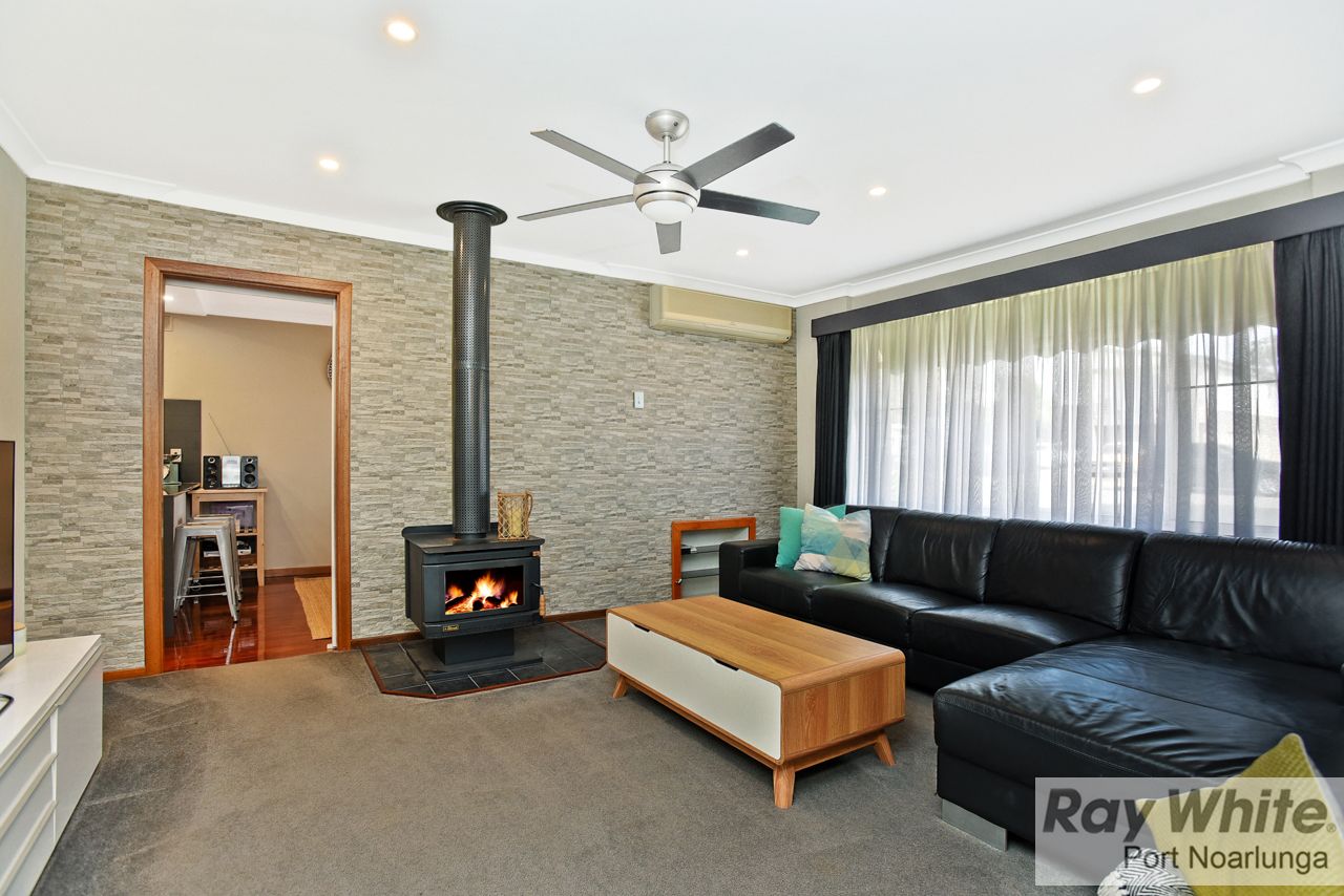 34 Cambridge Street, Port Noarlunga South SA 5167, Image 2