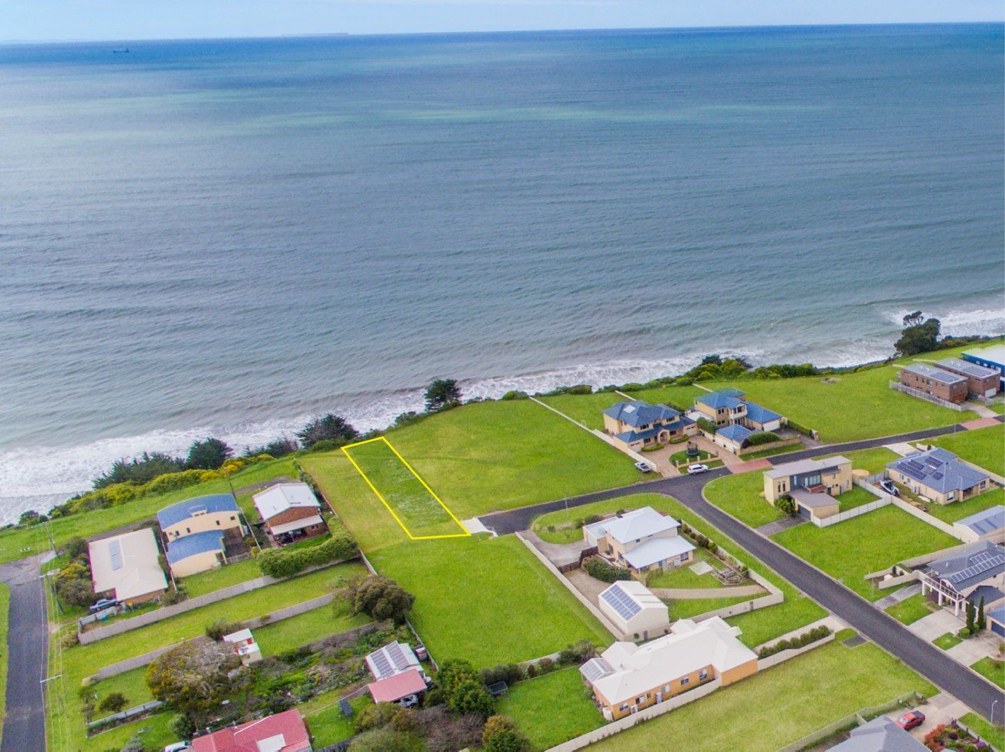 Vacant land in 25 Seaview Terrace, PORTLAND VIC, 3305