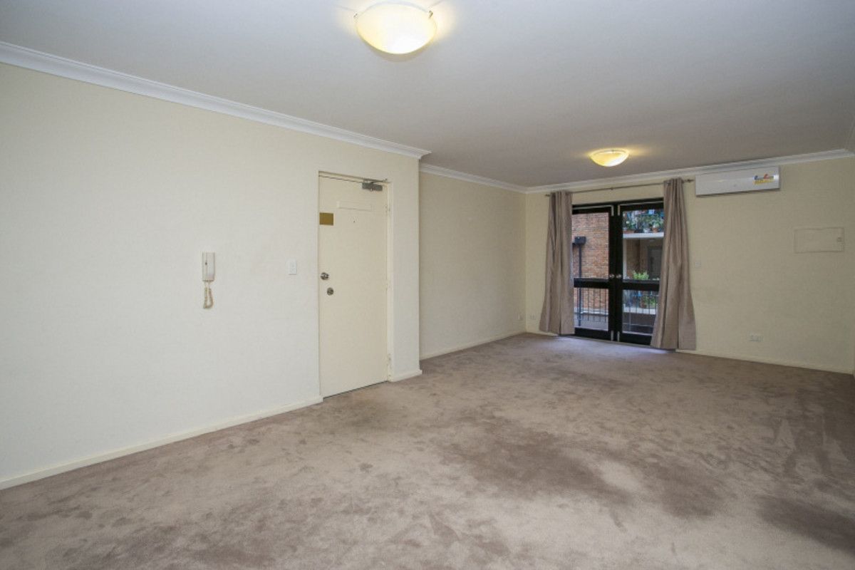 12A/120 Lake Street, Northbridge WA 6003, Image 2