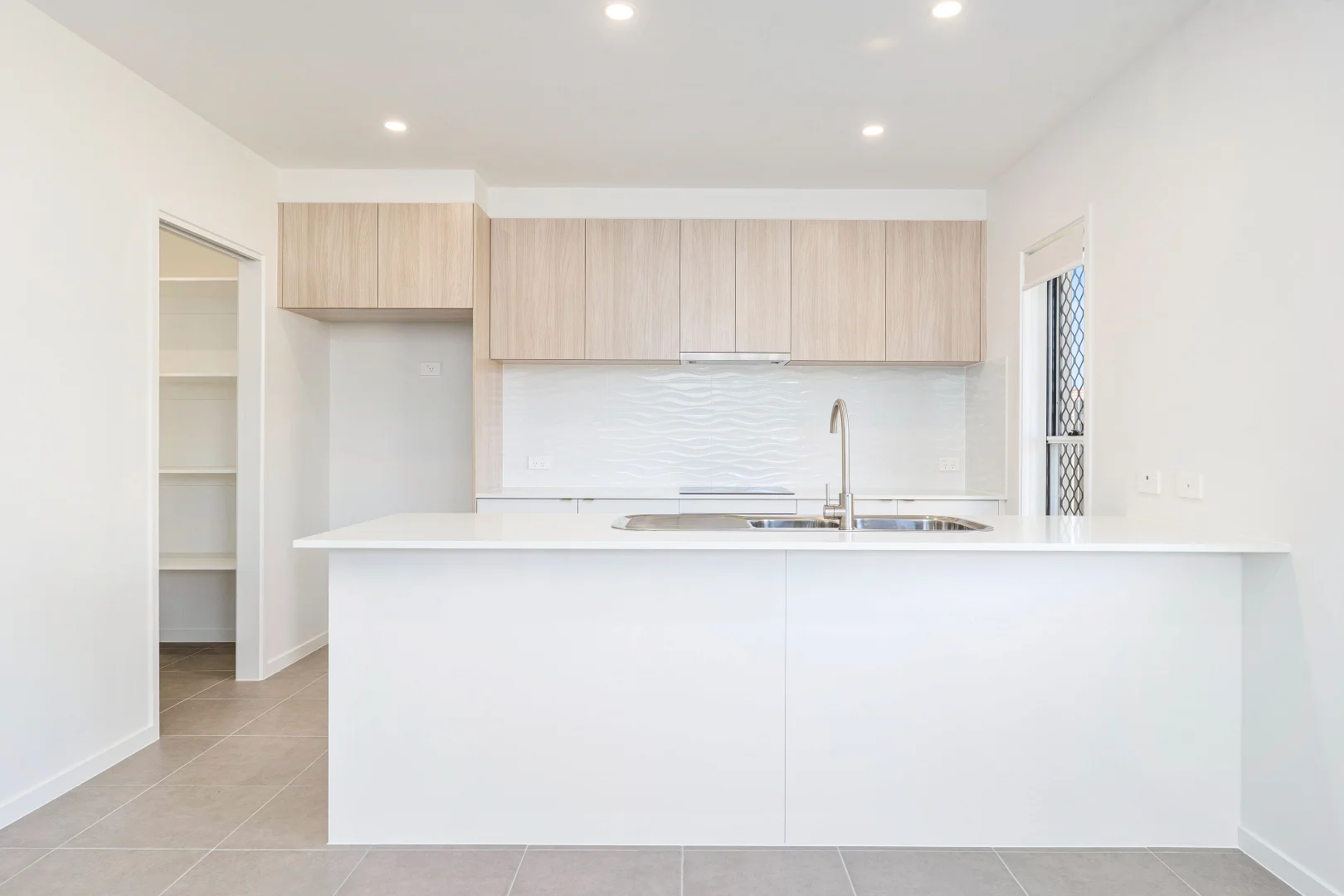 Additional image 2 of 8/124-128 Colyton Street, Torquay QLD 4655