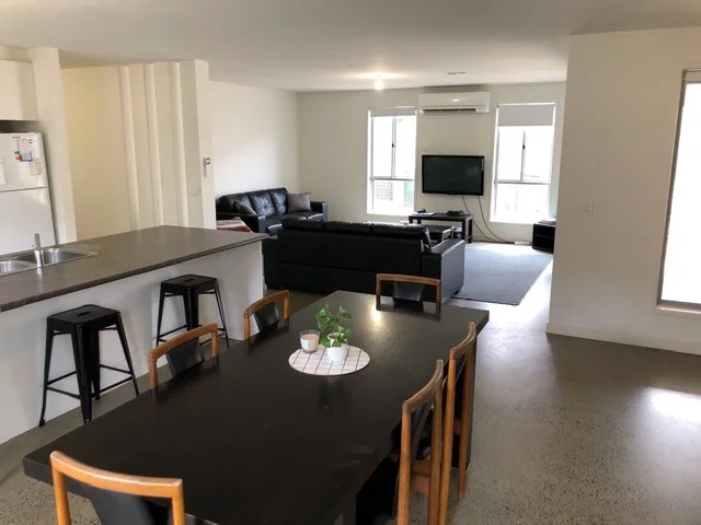 Additional image 4 of Room 4, 93 Fogarty Ave, Highton VIC 3216