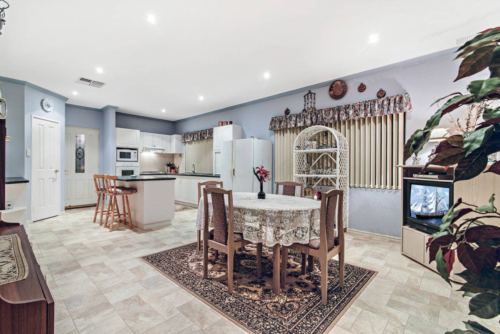 6 Batoni Way, Ashby WA 6065, Image 2