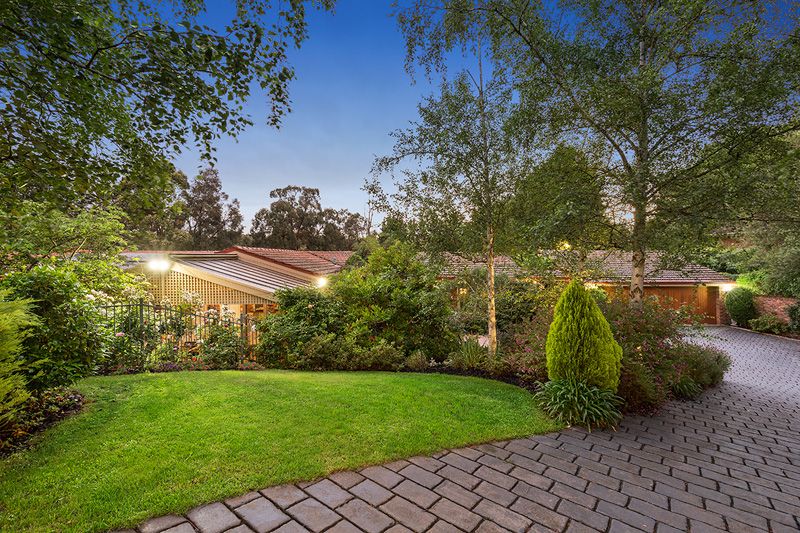 7 Opala Court, Donvale VIC 3111, Image 2