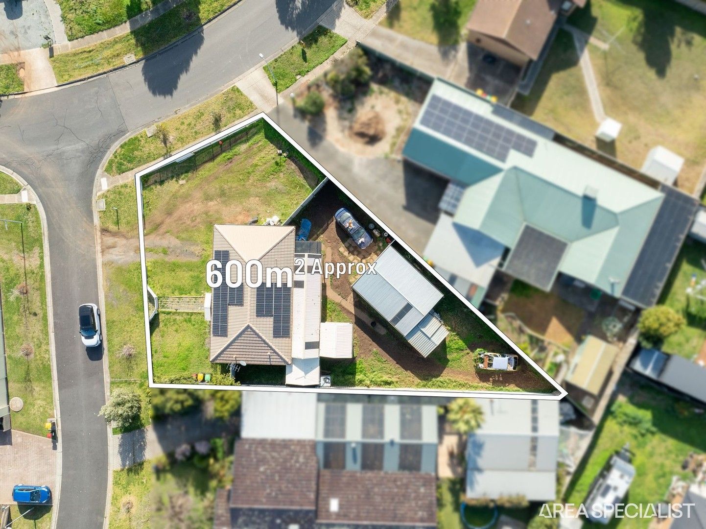 3 bedrooms House in 15 Dunvegan Drive KURUNJANG VIC, 3337