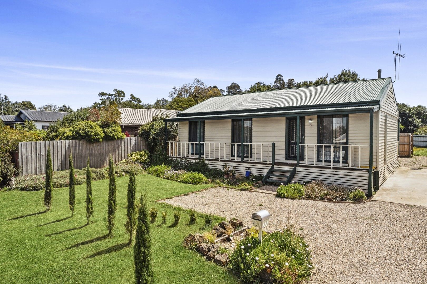 3 Stanbridge Street, Daylesford VIC 3460 Domain