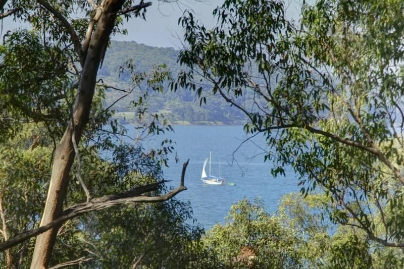 83 Skye Point Road, COAL POINT NSW 2283, Image 1
