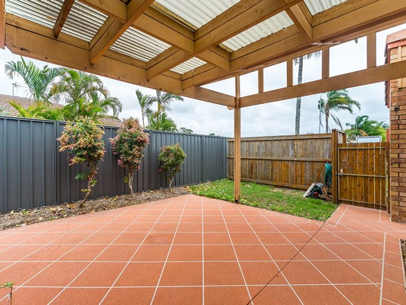 2/7 Maiala Close, Paradise Point QLD 4216