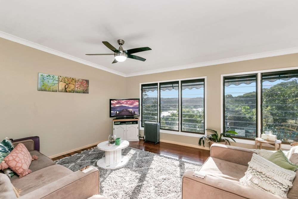 2 Lakeview Parade, Tweed Heads South NSW 2486, Image 2