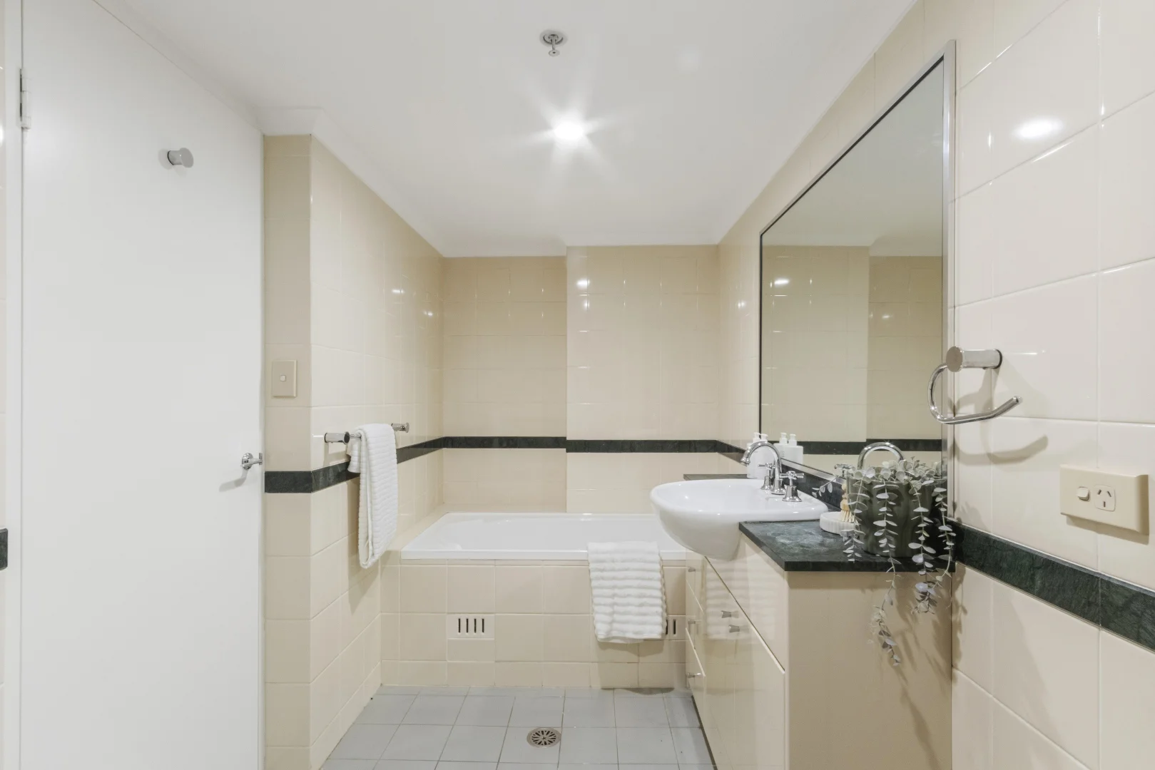 Additional image 15 of 30/237 Miller Street, North Sydney NSW 2060
