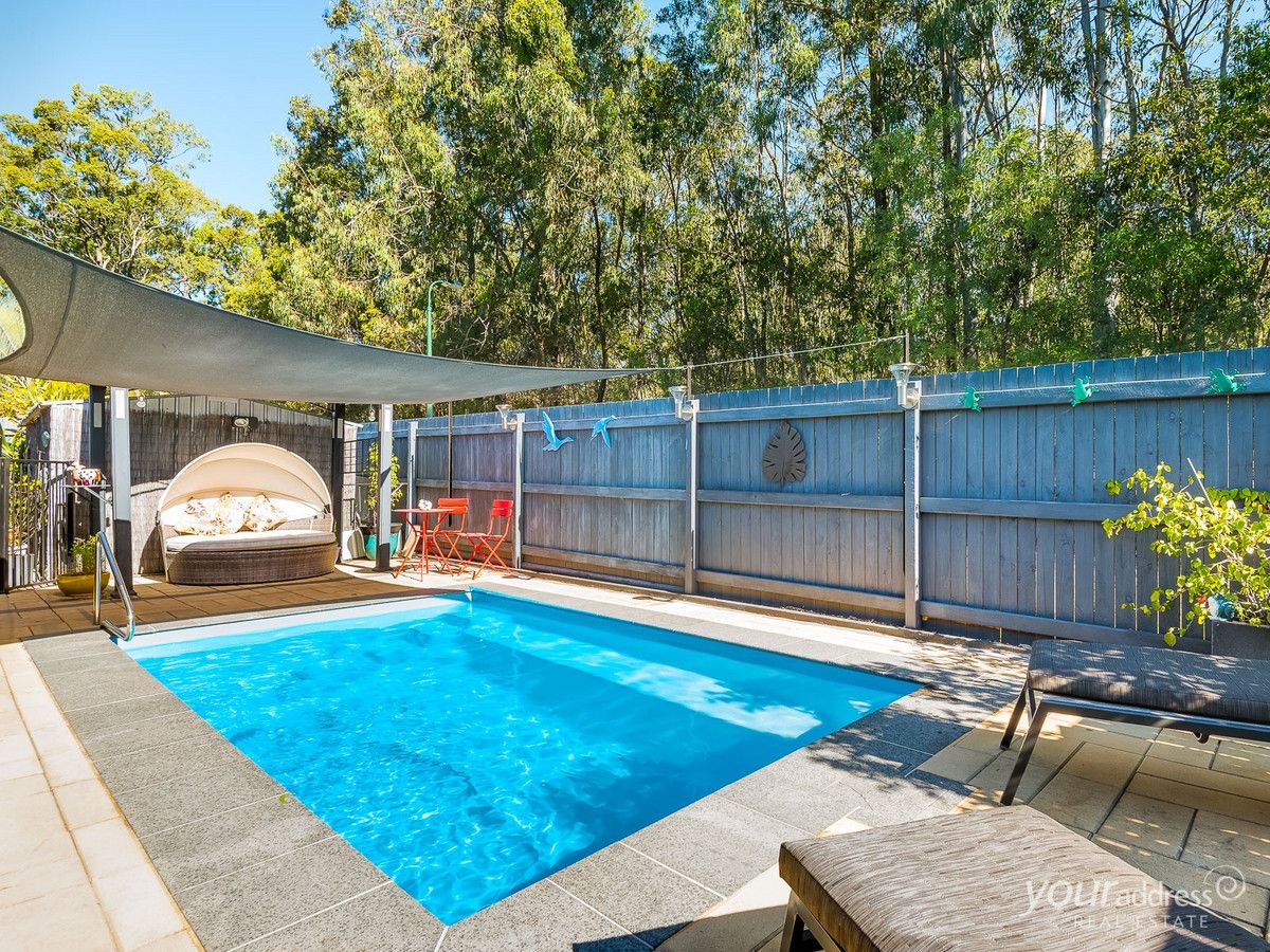 13 Burdekin Court, Hillcrest QLD 4118, Image 2