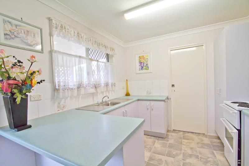 1/9 Nerang Close, Kawana QLD 4701, Image 2