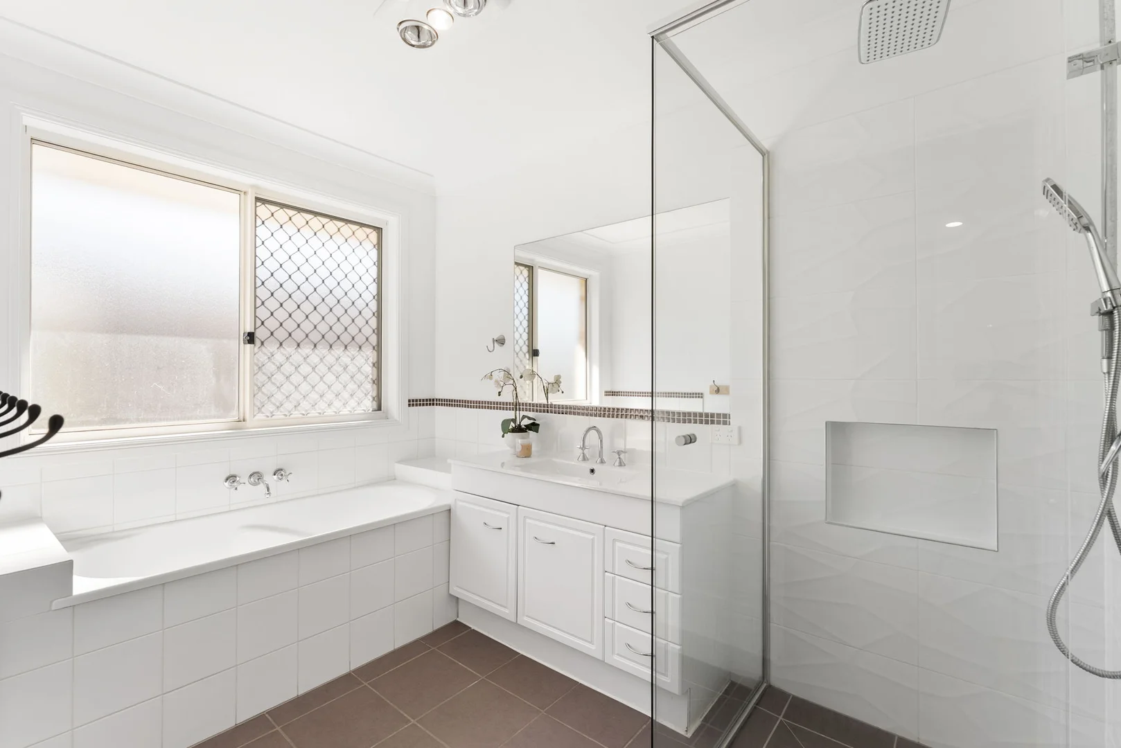 Additional image 14 of 19 Aleisha Court, Collingwood Park QLD 4301