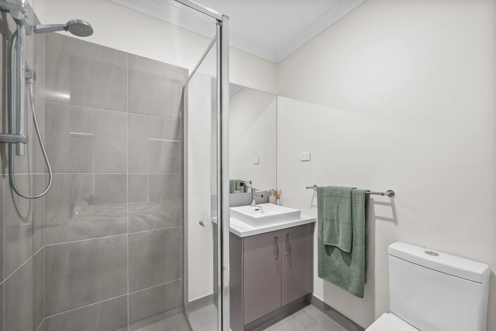 Additional image 8 of 16 Wattleseed Drive, Fraser Rise VIC 3336