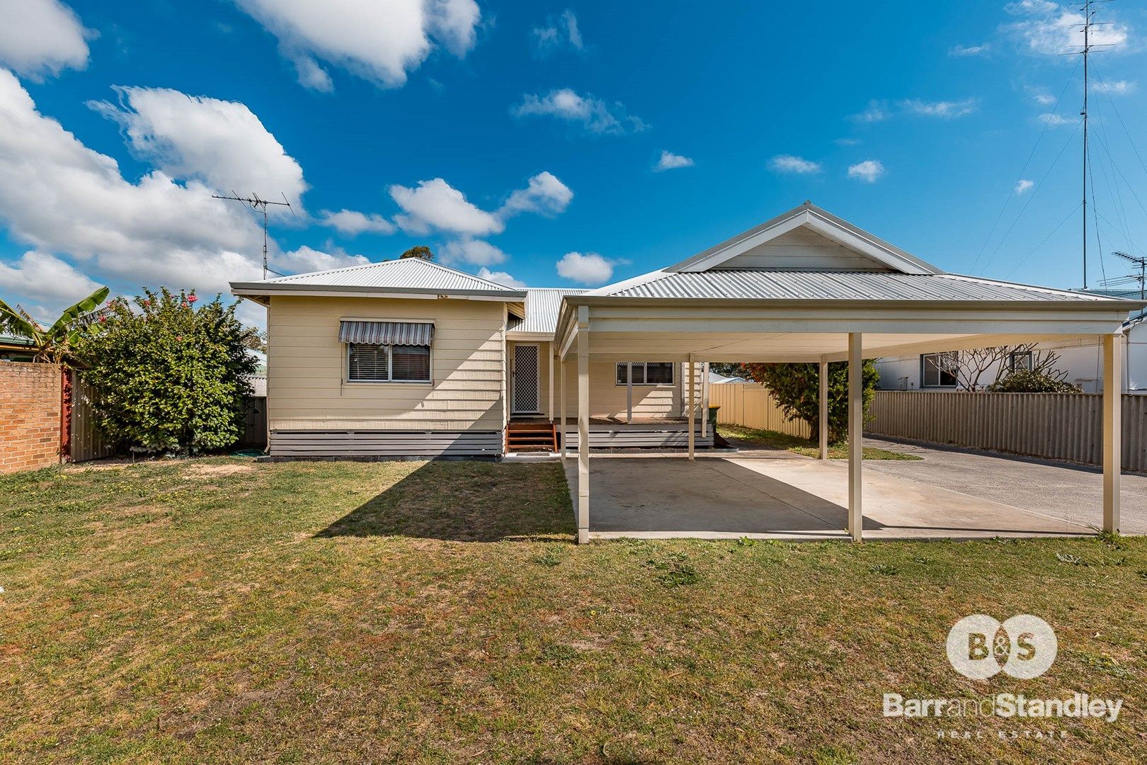 1/32 Gibbs Street, Carey Park WA 6230, Image 2