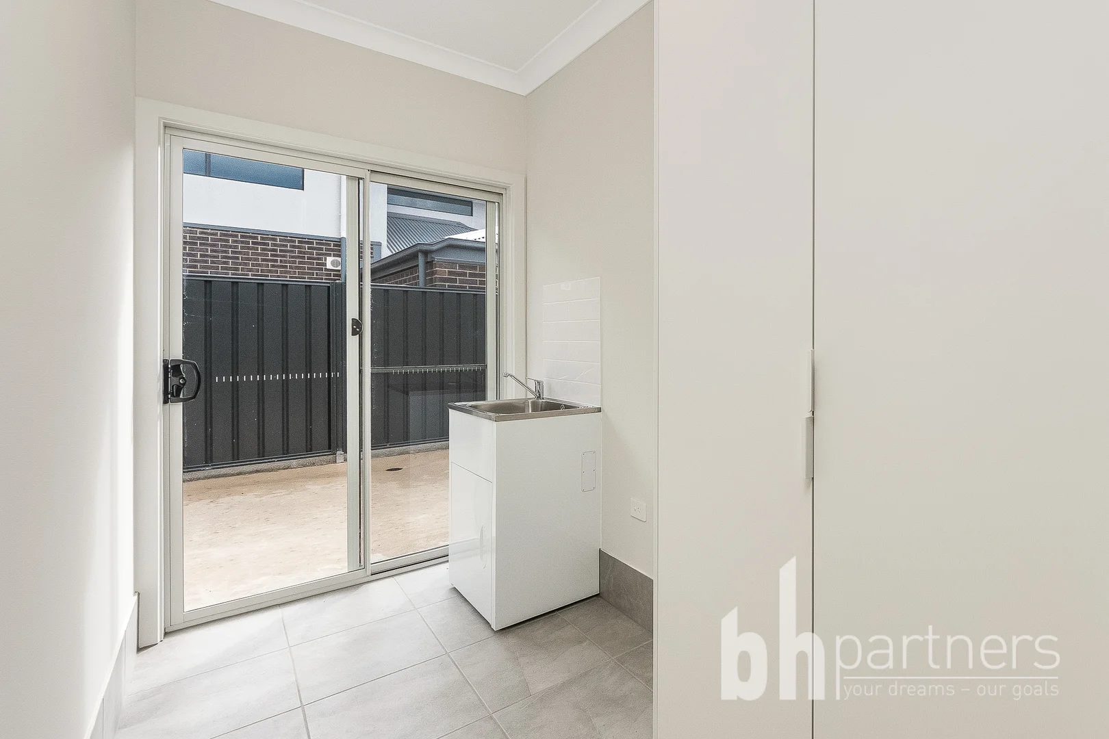 Additional image 11 of 10 Murdoch Close, Woodside SA 5244