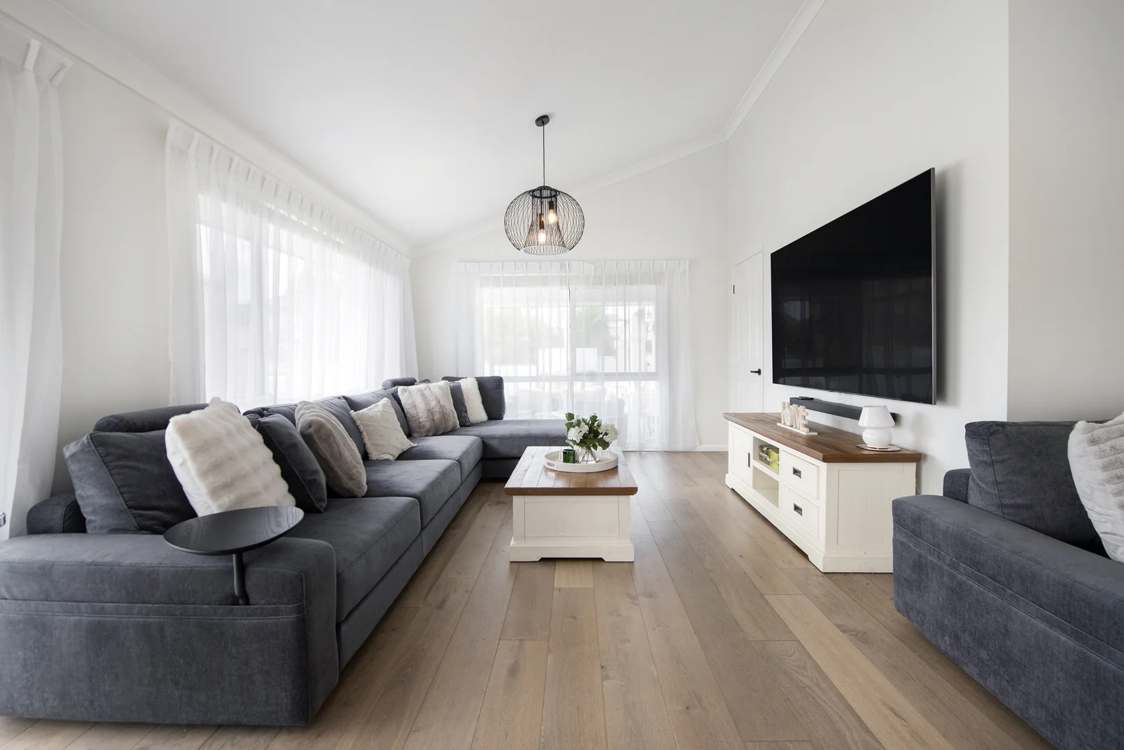 Additional image 8 of 1 Montego Court, Mermaid Waters QLD 4218