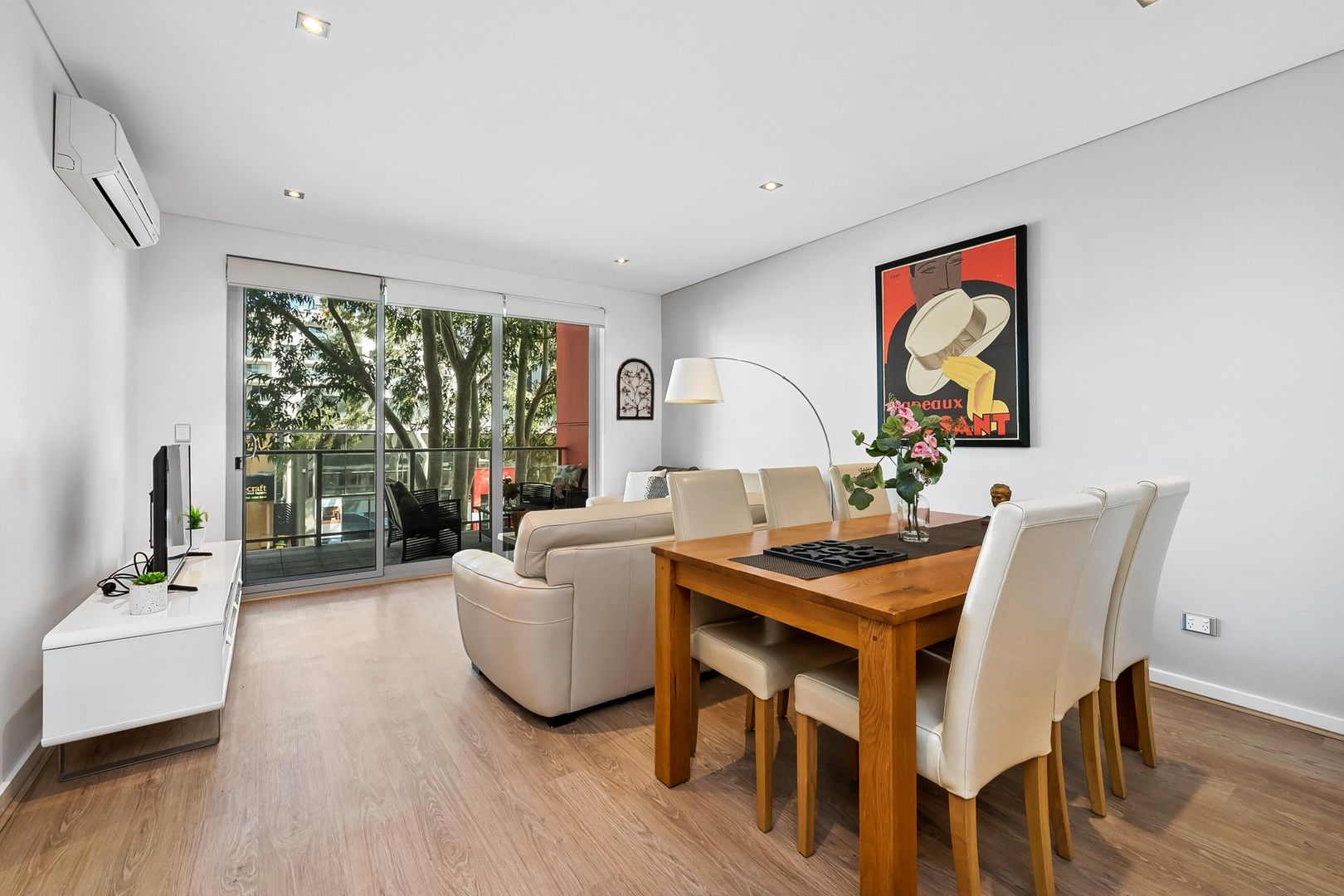 2 bedrooms Apartment / Unit / Flat in 12/1324 Hay Street WEST PERTH WA, 6005